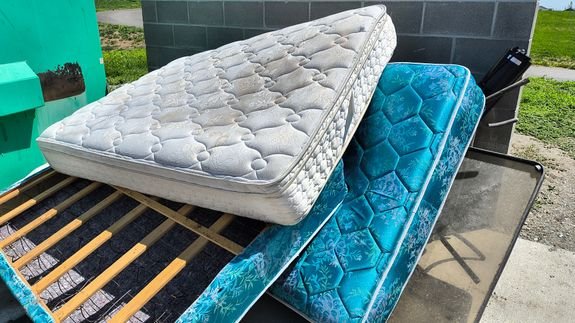 How to Get Rid of Mattress: Step-by-Step Guide (2026)