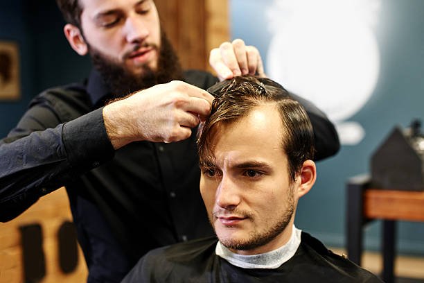 How Long does a Haircut Take? Complete Answer